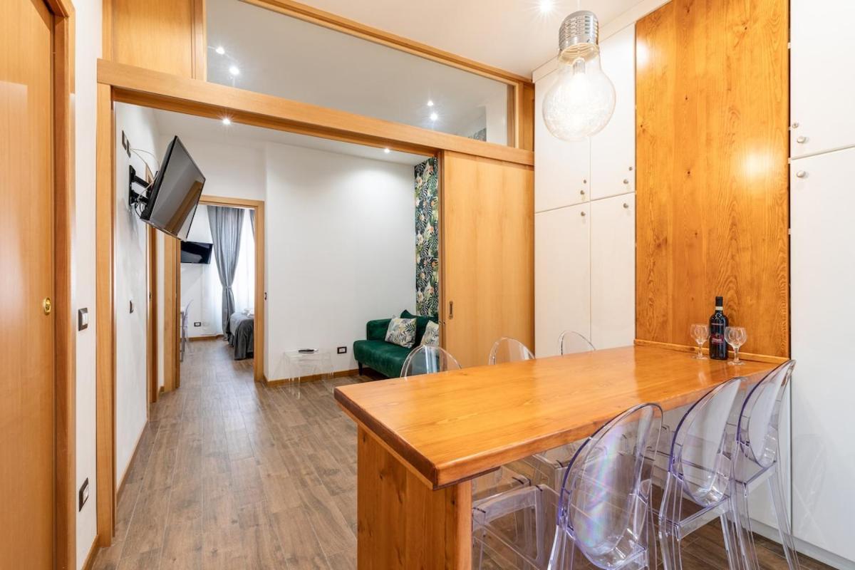 Style Apartment Julia 50 Mt From Colosseum Exterior foto