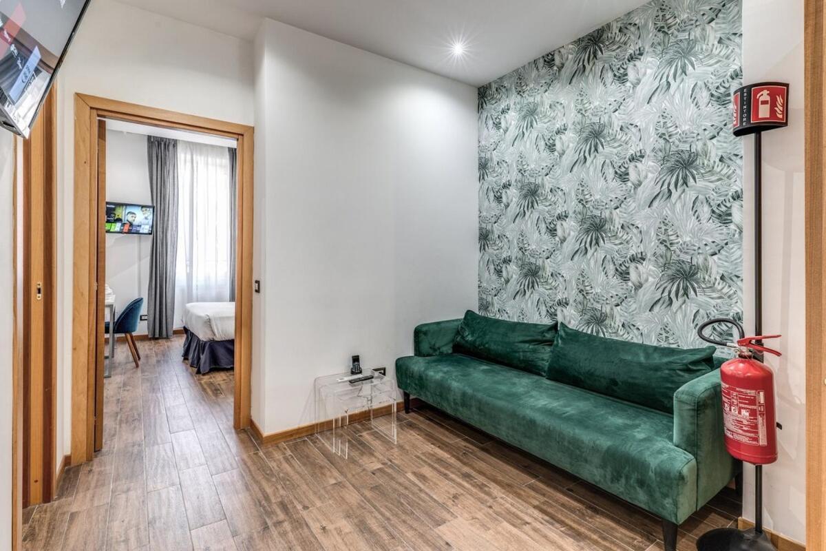 Style Apartment Julia 50 Mt From Colosseum Exterior foto