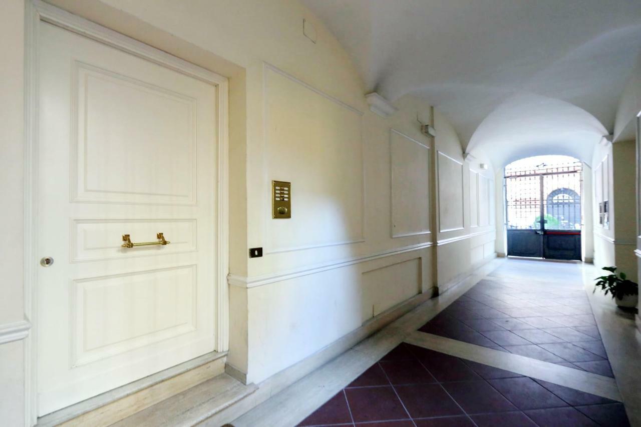 Style Apartment Julia 50 Mt From Colosseum Exterior foto